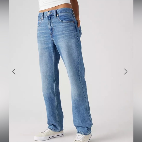 Levi’s Women’s Size 31 Waist Low Pro Straight Medium Wash Denim - Picture 2 of 11
